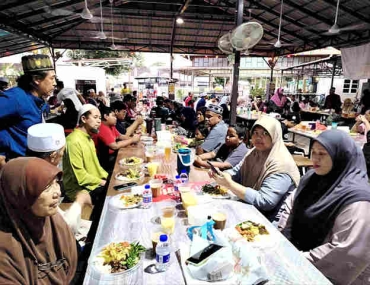 Majlis Iftar Surau Al-Hidayah Ramadan 1447H/2026 Berakhir dengan Sambutan Menggalakkan